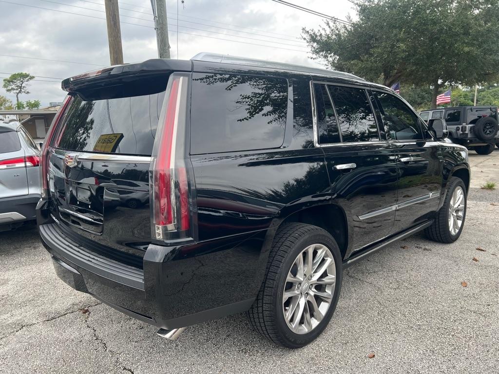 Cadillac Escalade 4WD 4dr Premium Luxury 2019
