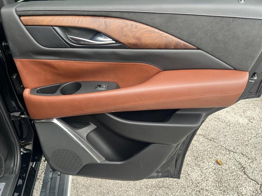 Cadillac Escalade 4WD 4dr Premium Luxury 2019