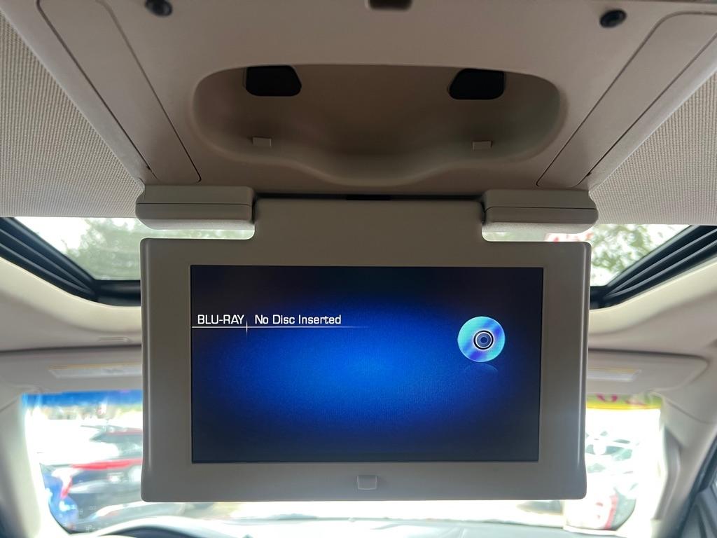 Cadillac Escalade 4WD 4dr Premium Luxury 2019