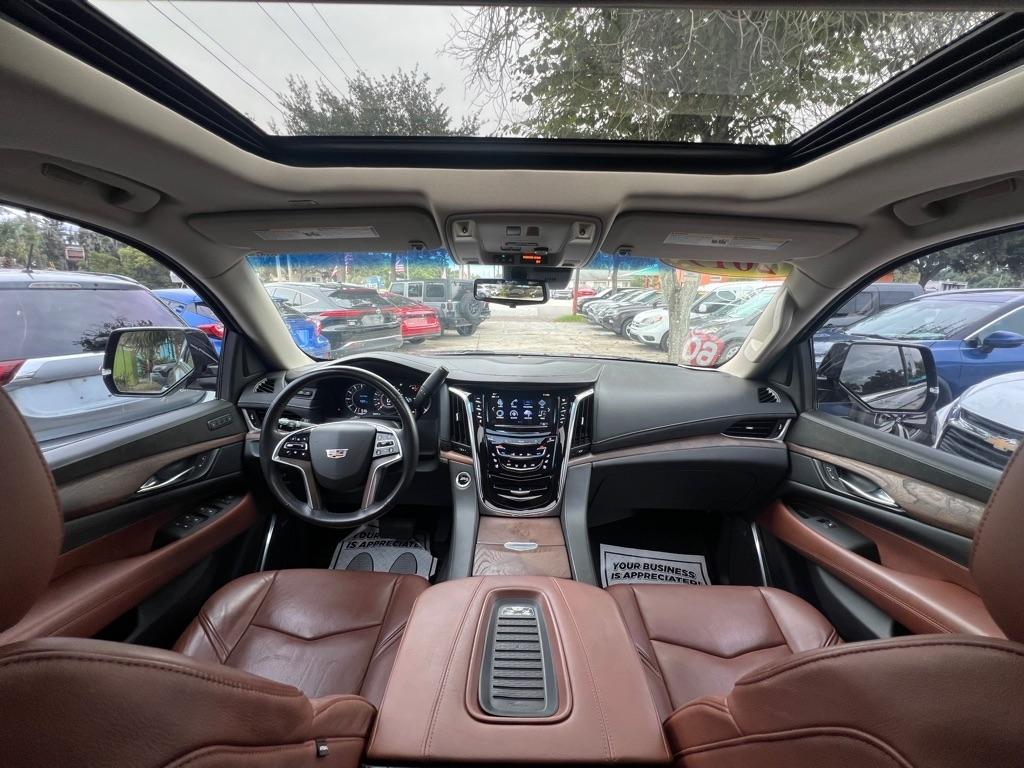 Cadillac Escalade 4WD 4dr Premium Luxury 2019