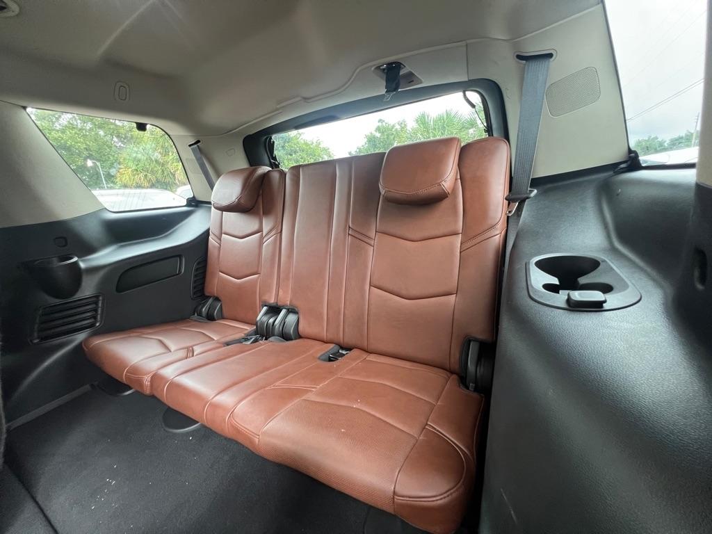 Cadillac Escalade 4WD 4dr Premium Luxury 2019