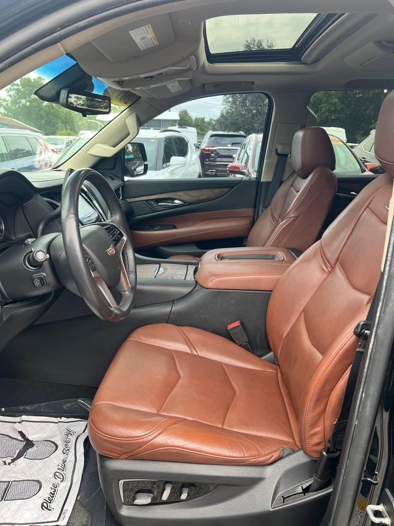 Cadillac Escalade 4WD 4dr Premium Luxury 2019