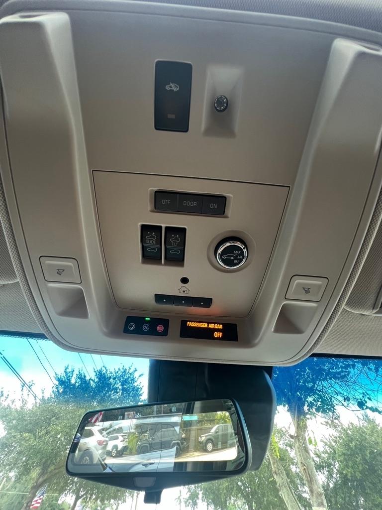 Cadillac Escalade 4WD 4dr Premium Luxury 2019