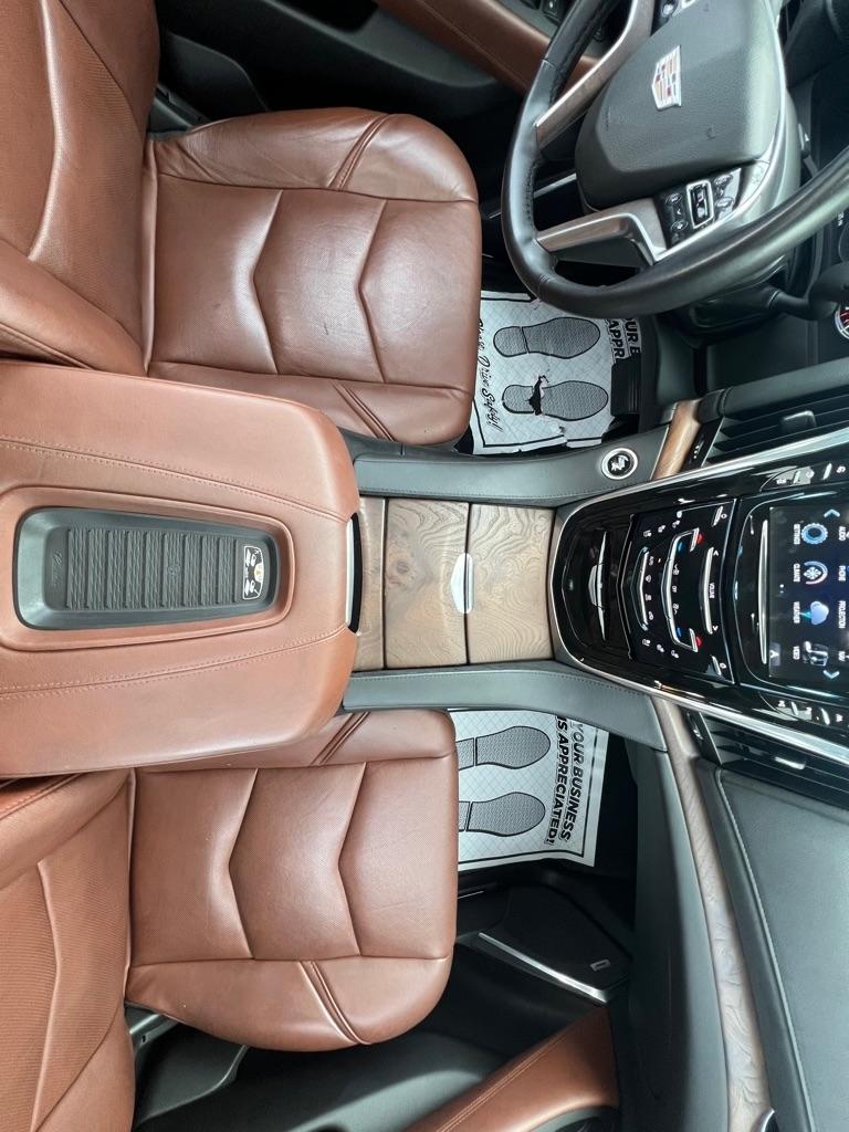 Cadillac Escalade 4WD 4dr Premium Luxury 2019