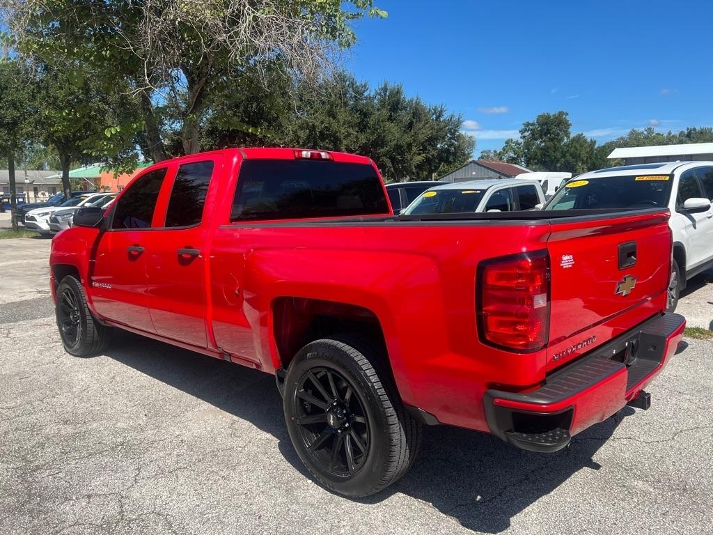 Chevrolet Silverado 1500 2WD Double Cab 143.5" Custom 2017