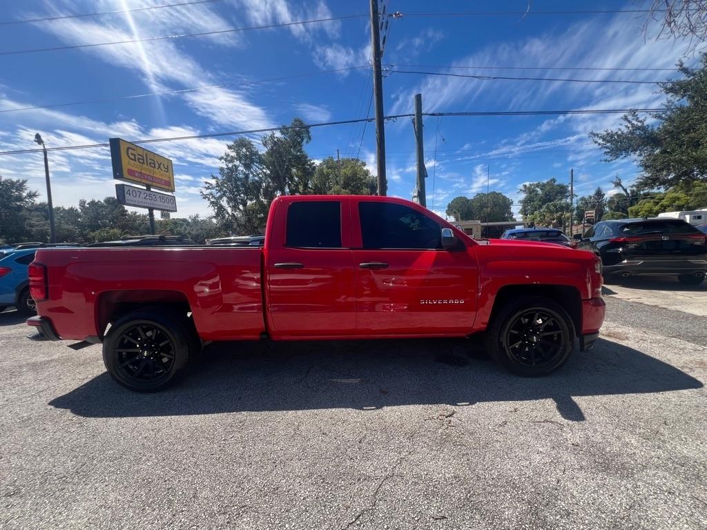 Chevrolet Silverado 1500 2WD Double Cab 143.5" Custom 2017