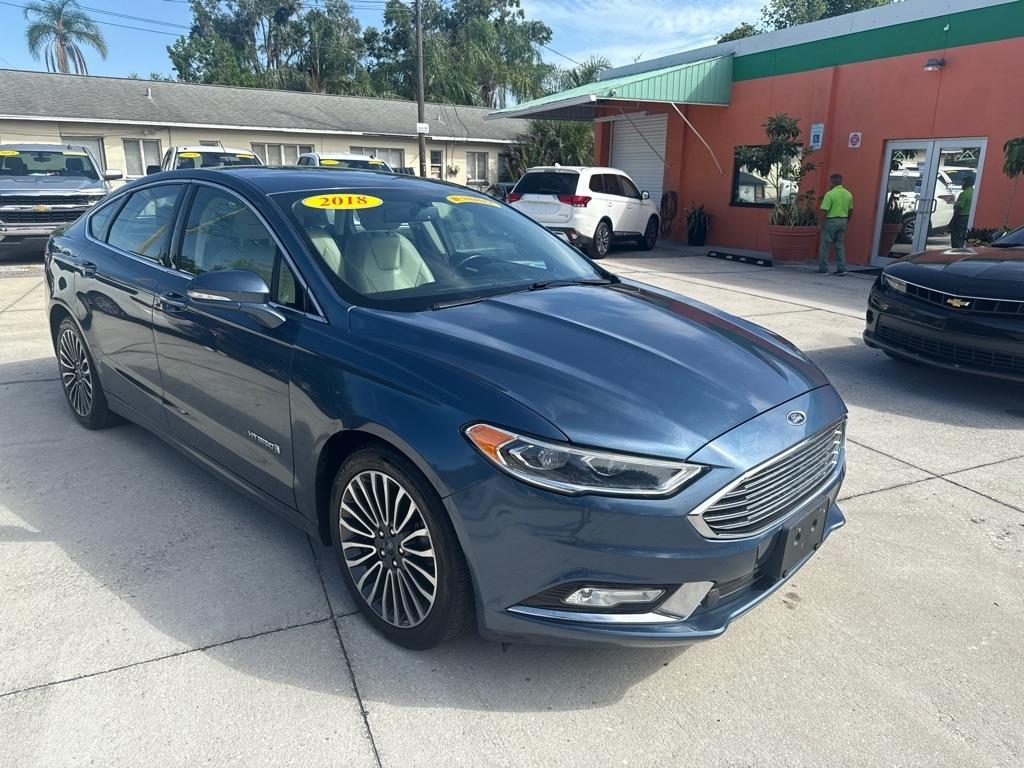 Ford Fusion Hybrid Titanium FWD 2018