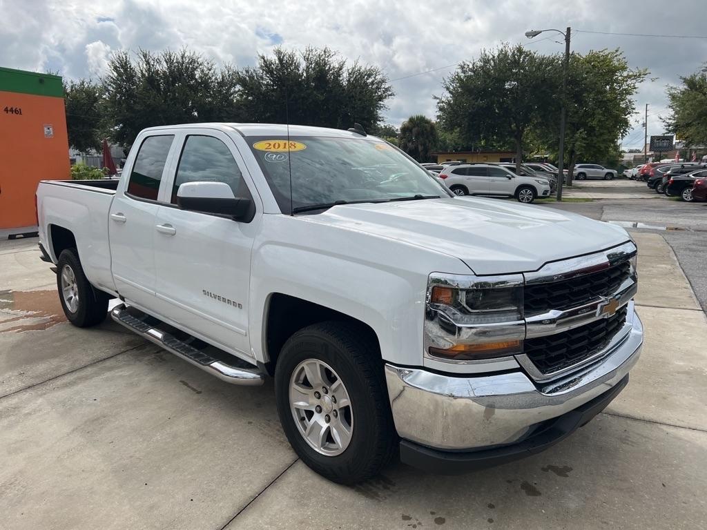 Chevrolet Silverado 1500 2WD Double Cab 143.5" LT w/1LT 2018