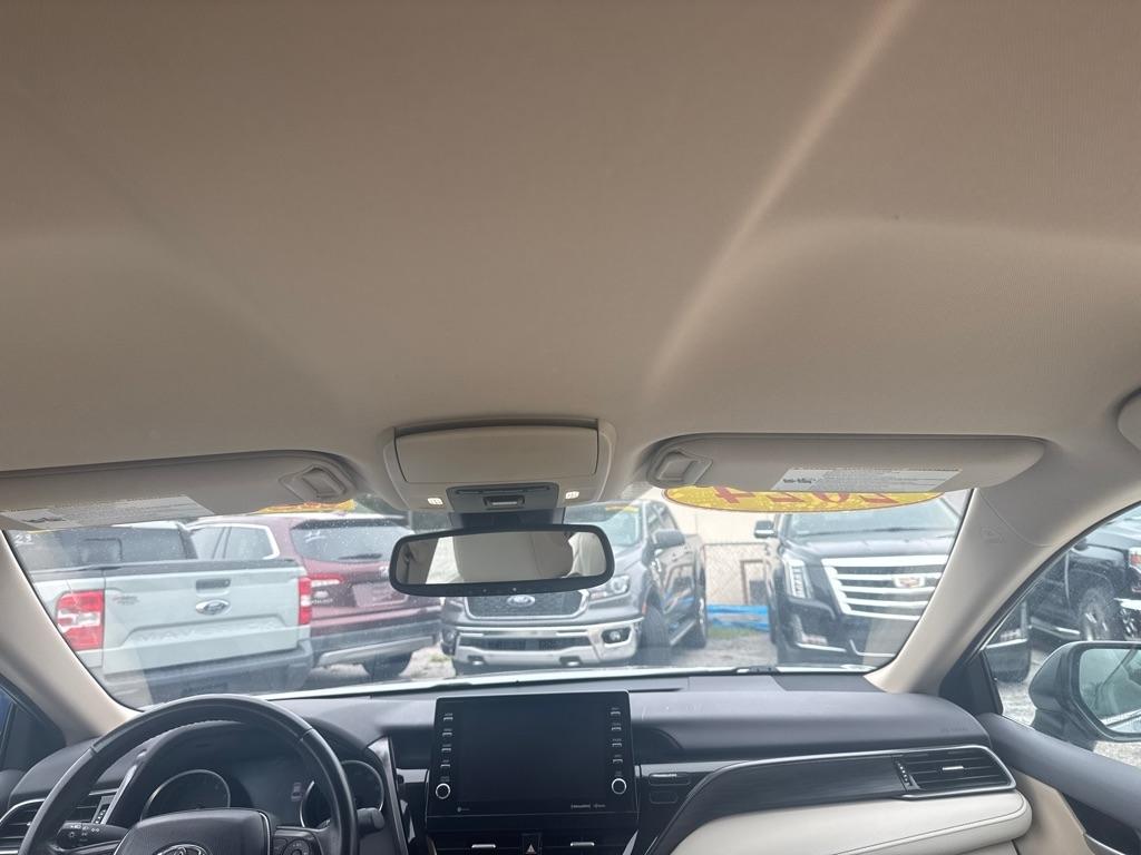 Toyota Camry XLE Auto (Natl) 2024