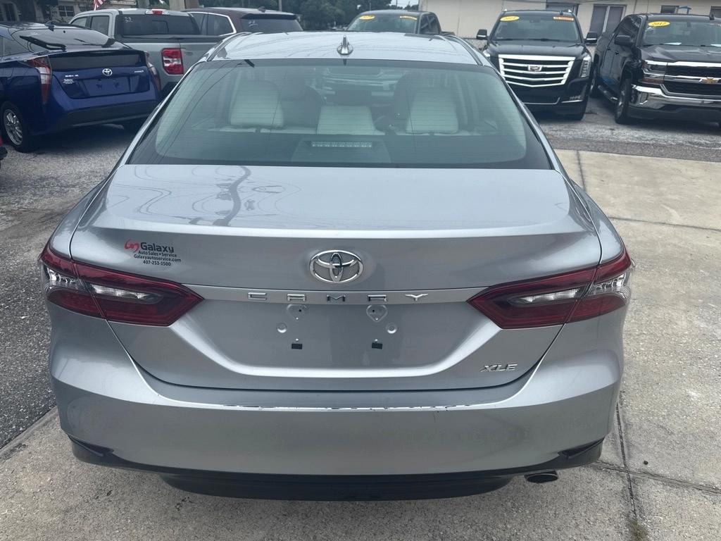 Toyota Camry XLE Auto (Natl) 2024