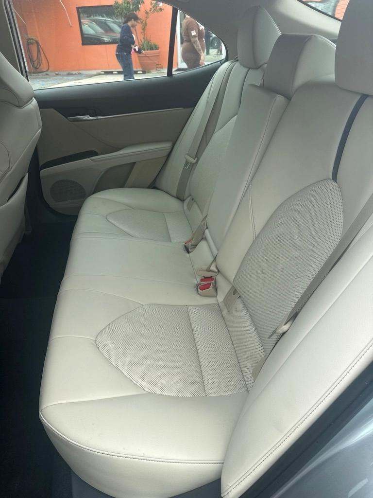 Toyota Camry XLE Auto (Natl) 2024