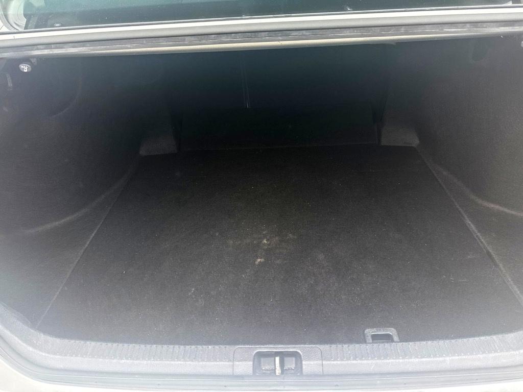 Toyota Camry XLE Auto (Natl) 2024