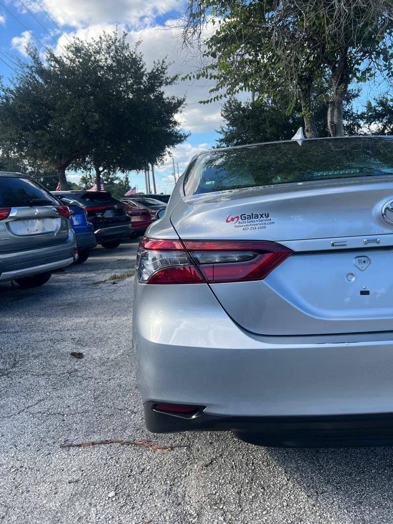 Toyota Camry XLE Auto (Natl) 2024
