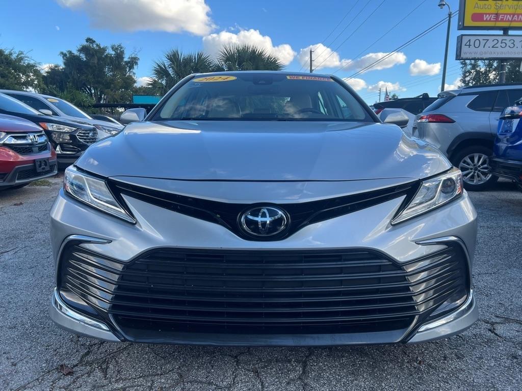 Toyota Camry XLE Auto (Natl) 2024