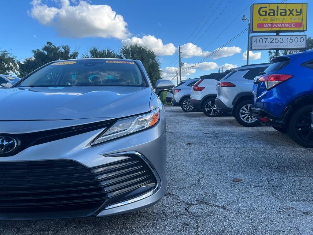 Toyota Camry XLE Auto (Natl) 2024