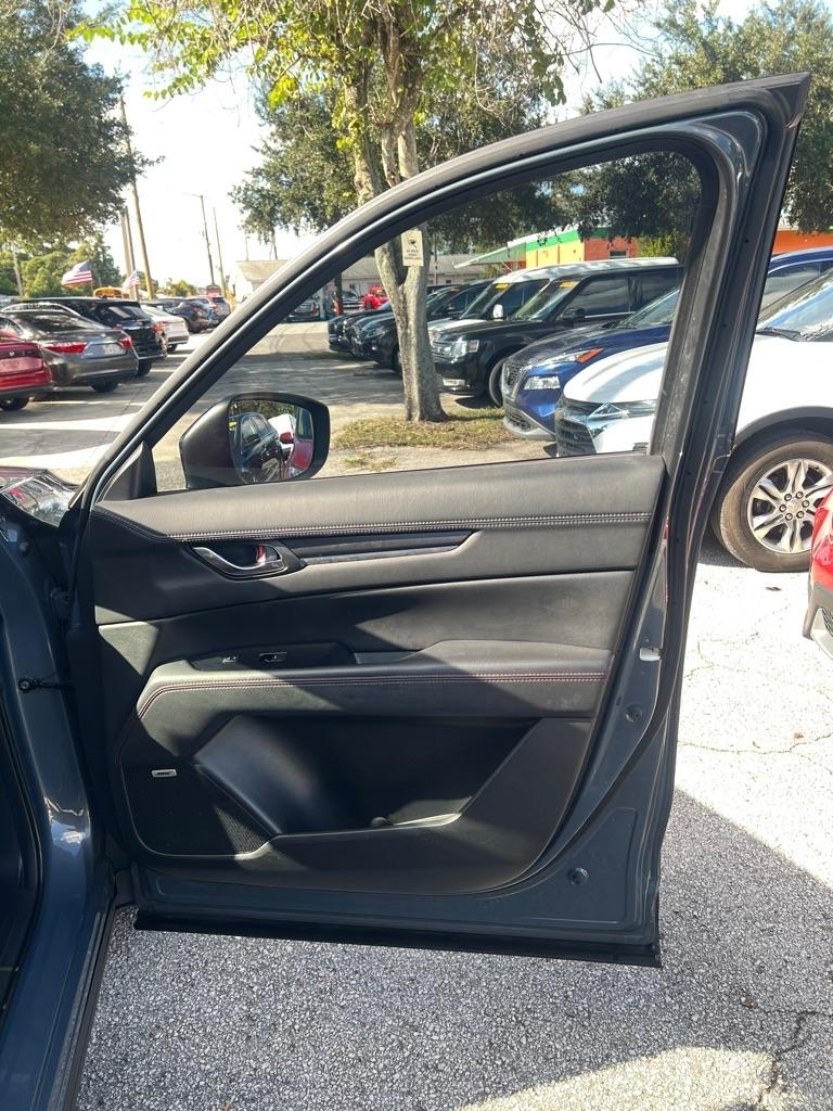 Mazda CX-5 Carbon Edition FWD 2021