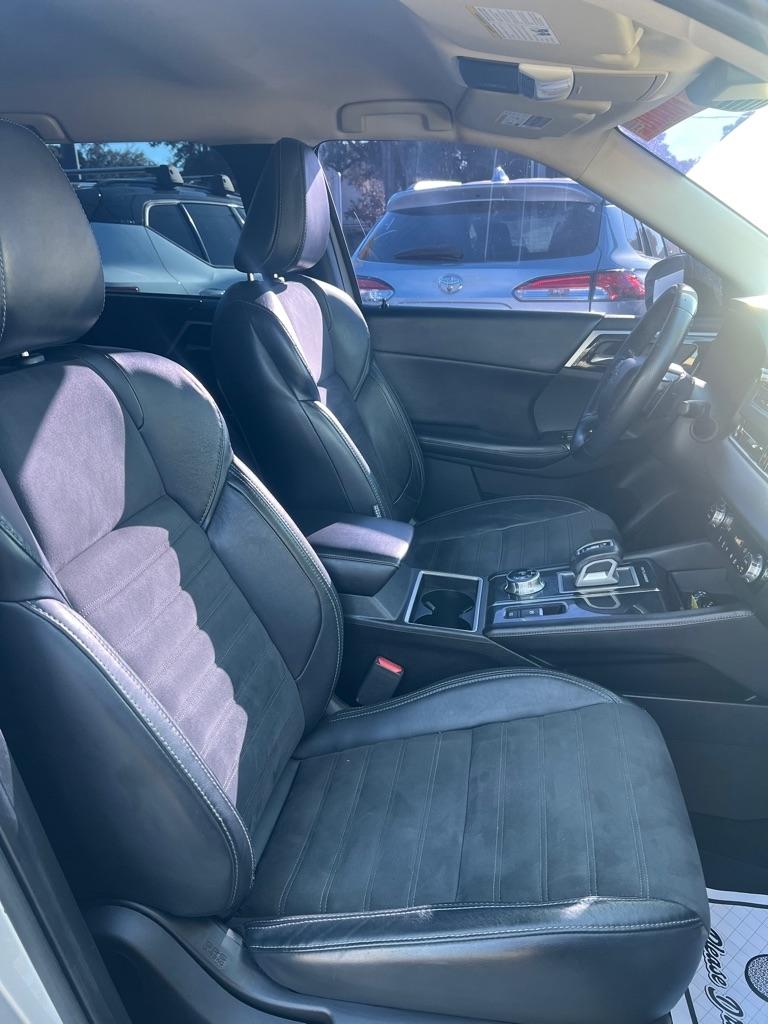 Mitsubishi Outlander SE Launch Edition FWD 2022