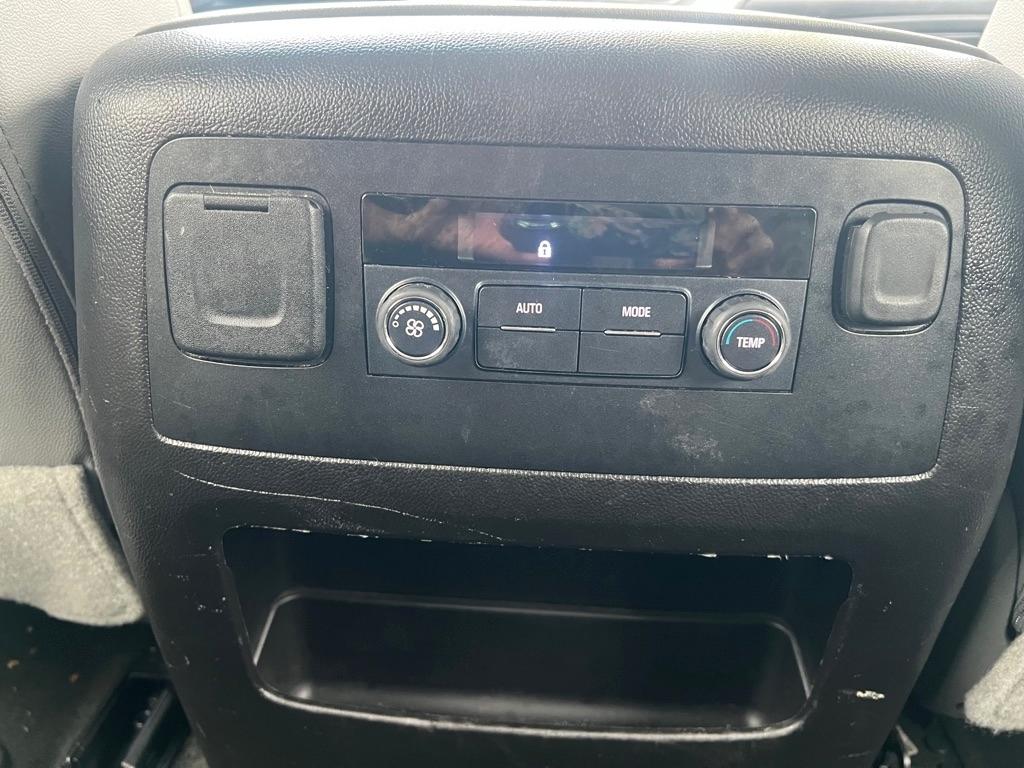 Chevrolet Tahoe 2WD 4dr LT 2018