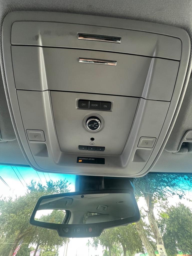 Chevrolet Tahoe 2WD 4dr LT 2018