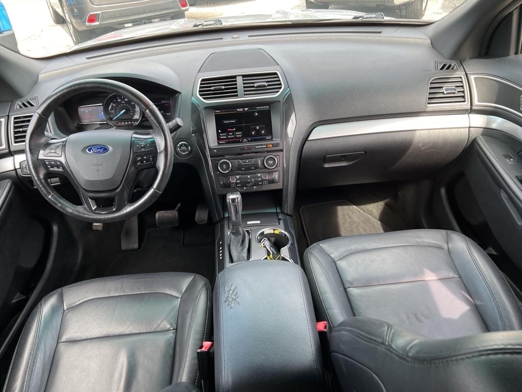 Ford Explorer FWD 4dr XLT 2016