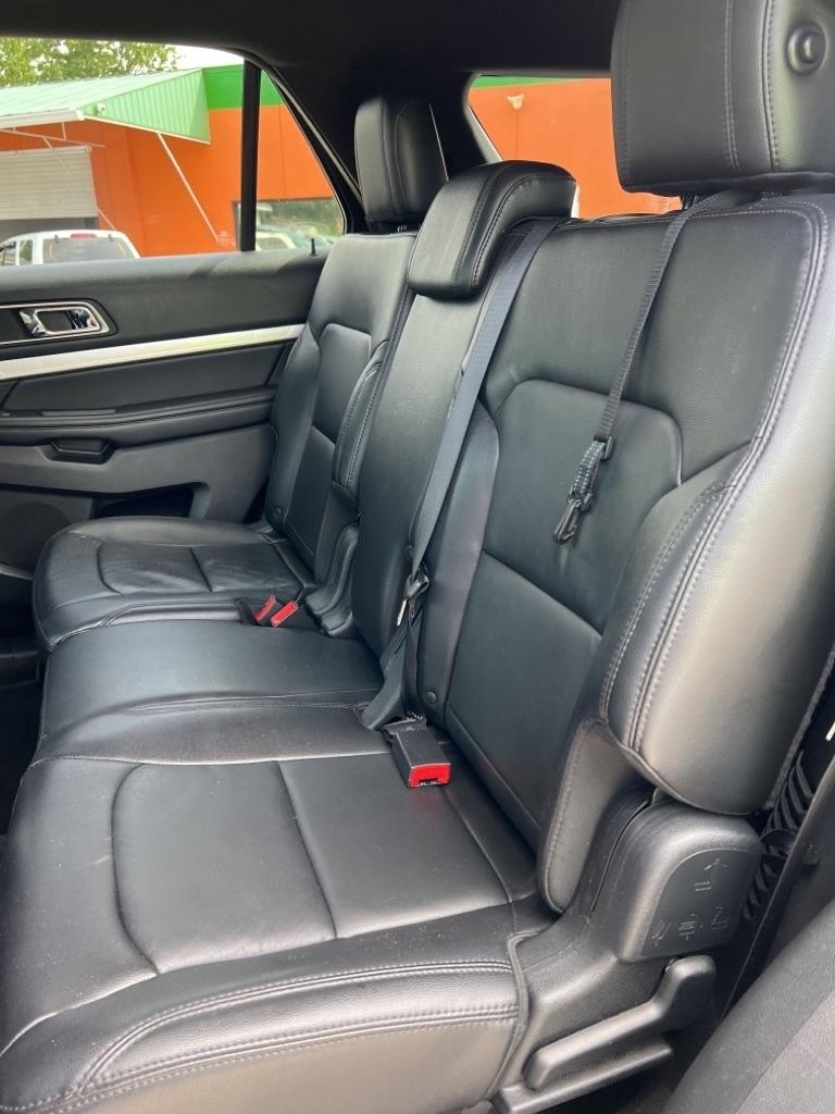 Ford Explorer FWD 4dr XLT 2016