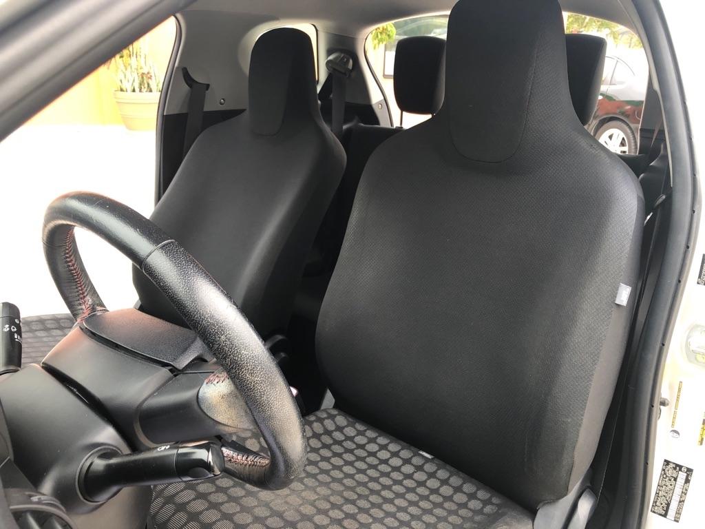 Scion iQ 3dr HB (Natl) 2013