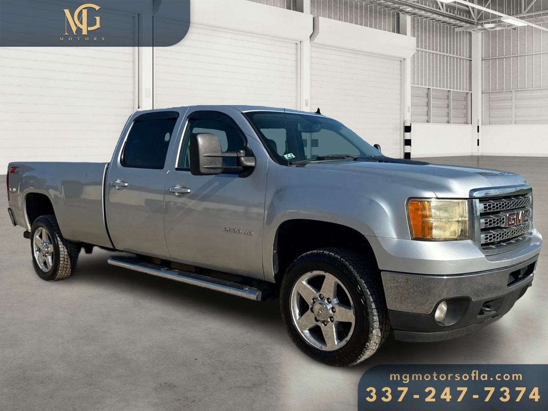 GMC Sierra 2500HD SLT Crew Cab 4WD 2013 GMC Sierra 2500HD SLT Crew Cab 4WD 2013