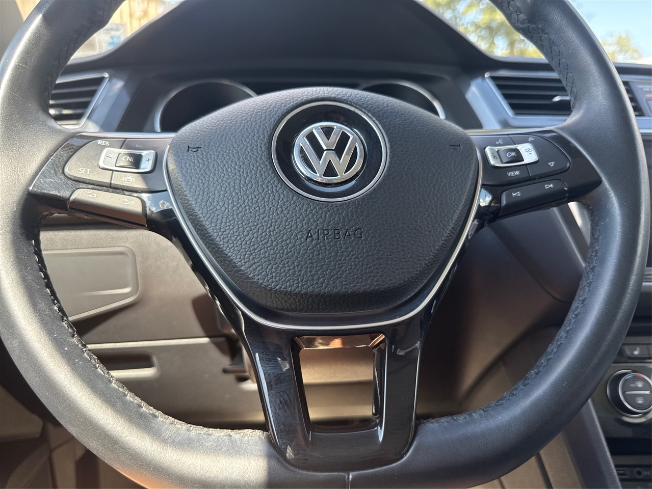 Volkswagen Tiguan SEL 2019 Volkswagen Tiguan SEL 2019