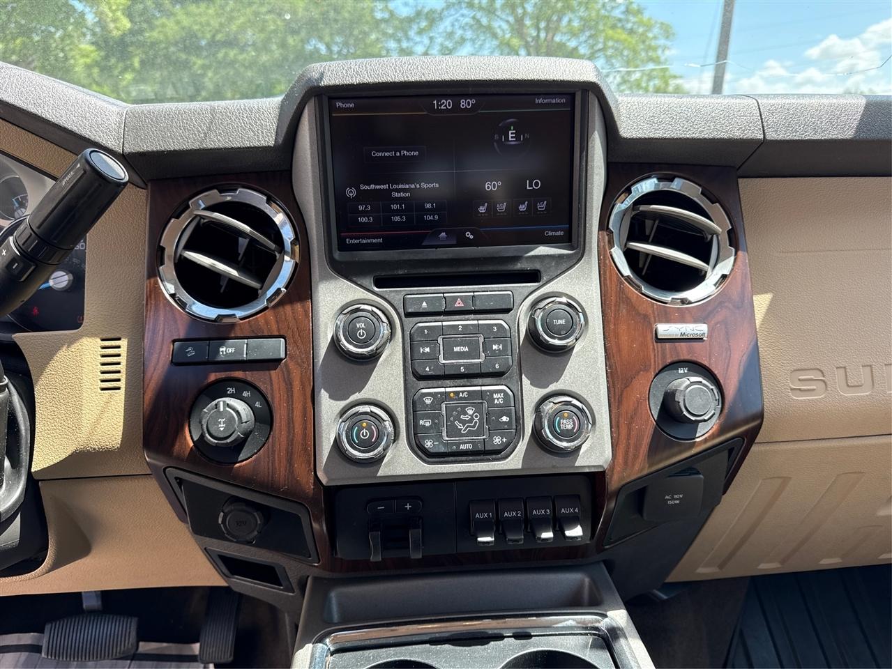 Ford F-250 SD Lariat Crew Cab 4WD 2013