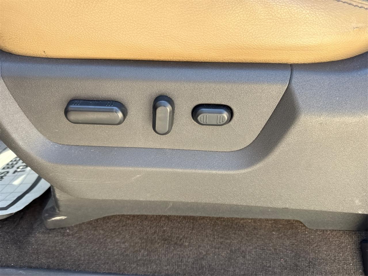 Ford F-250 SD Lariat Crew Cab 4WD 2013