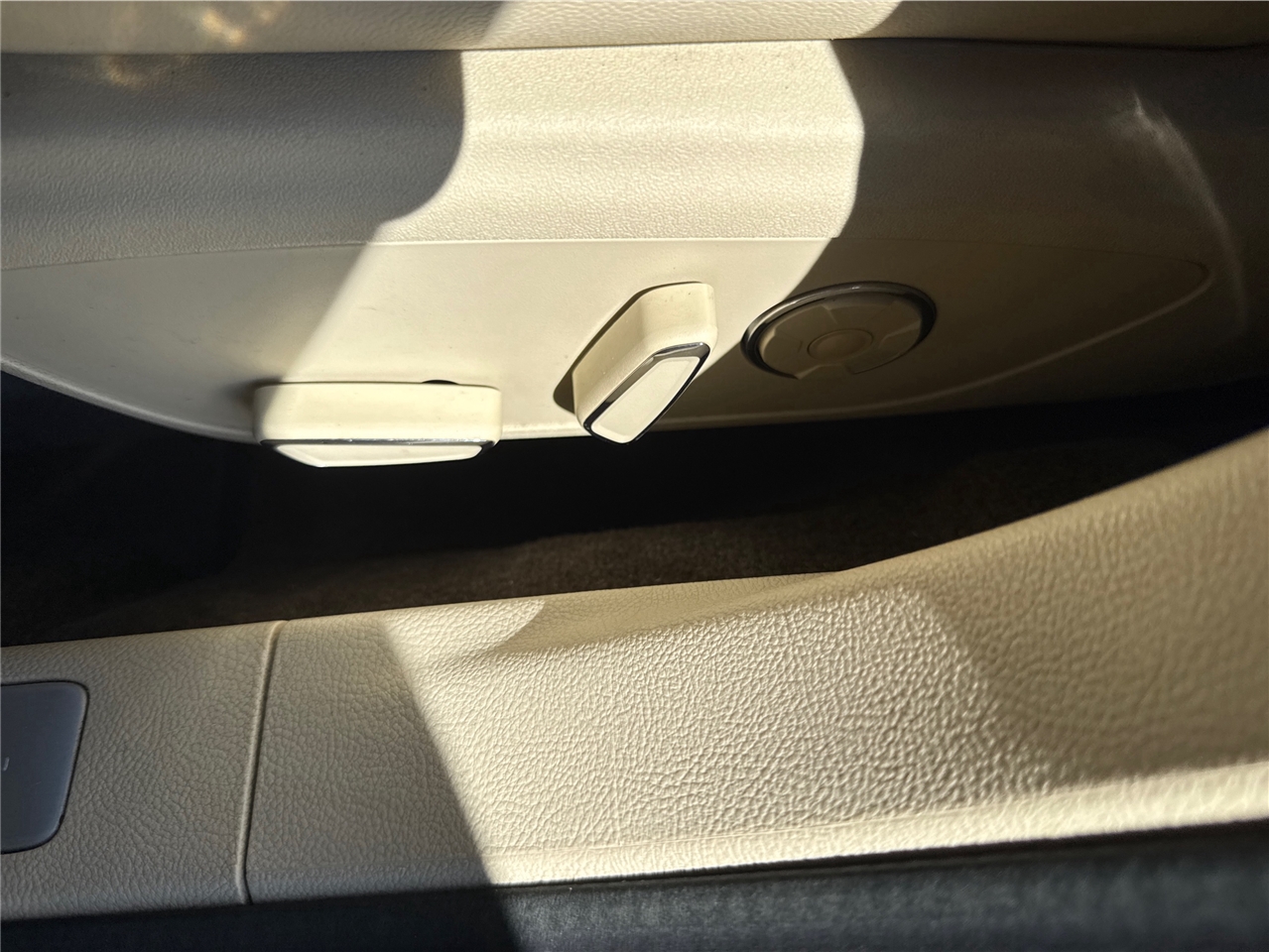 Lincoln MKZ Base 2015 Lincoln MKZ Base 2015