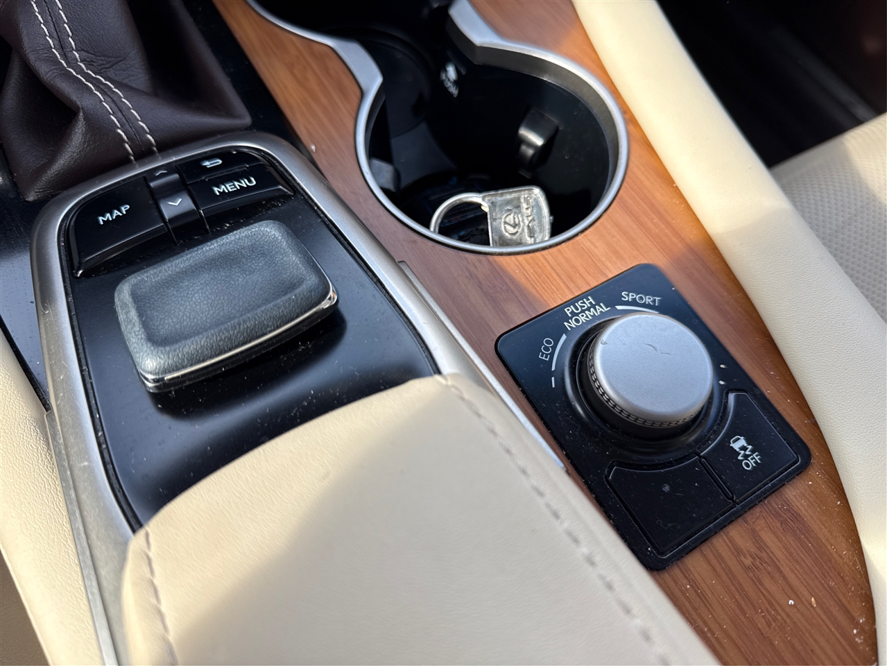 Lexus RX 350 FWD 2016