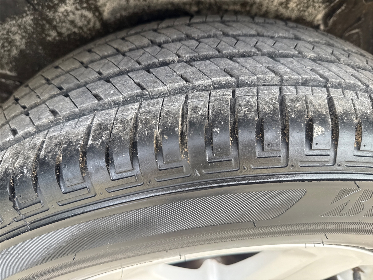 Toyota RAV4 XLE FWD 2014