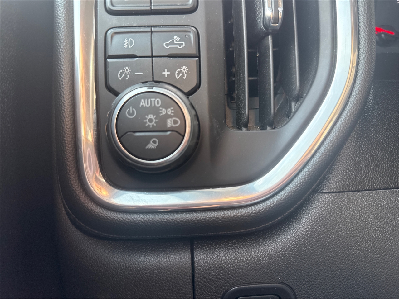 Chevrolet Silverado 1500  2020