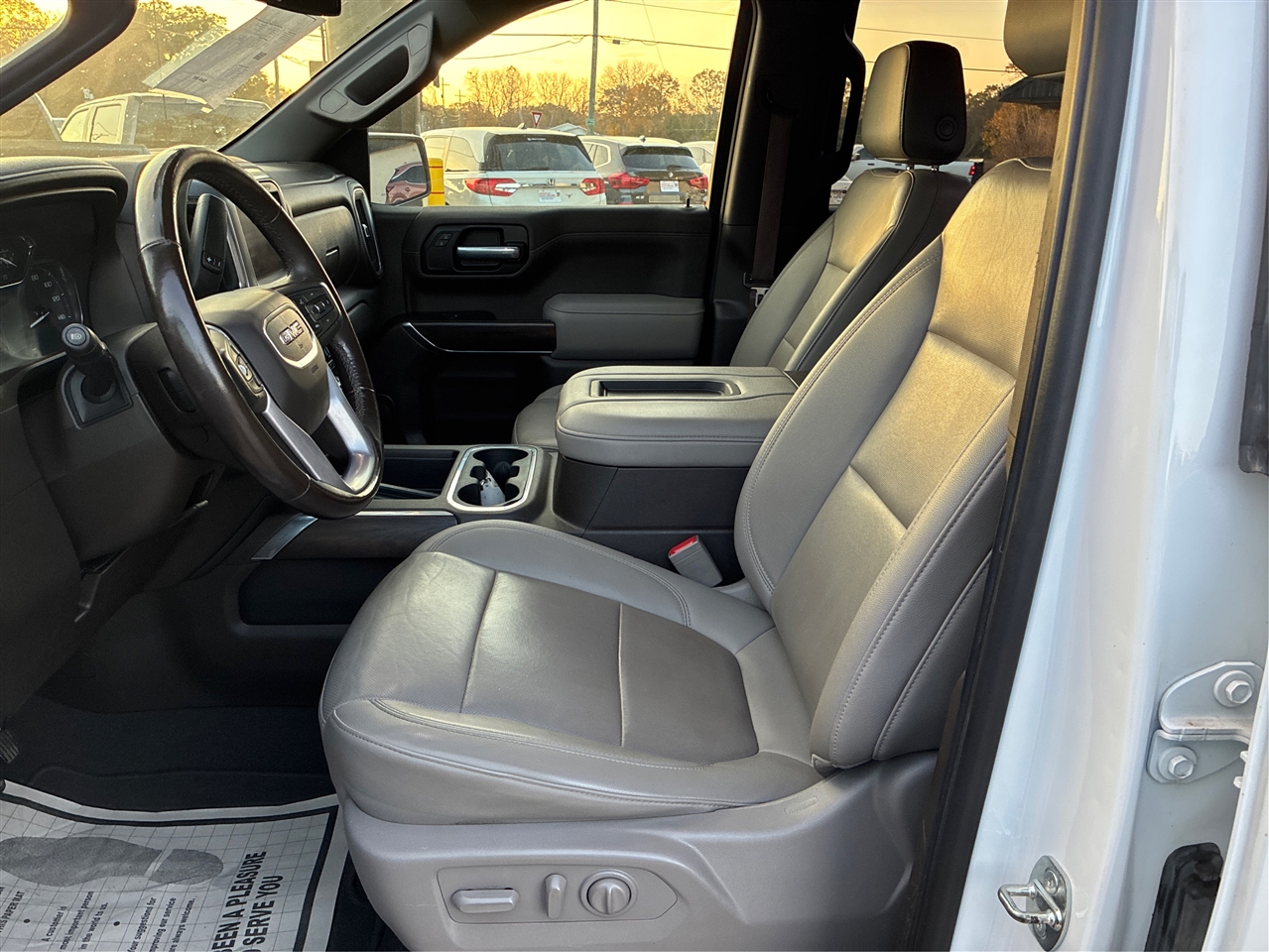 GMC Sierra 1500 SLT Crew Cab Short Box 4WD 2021