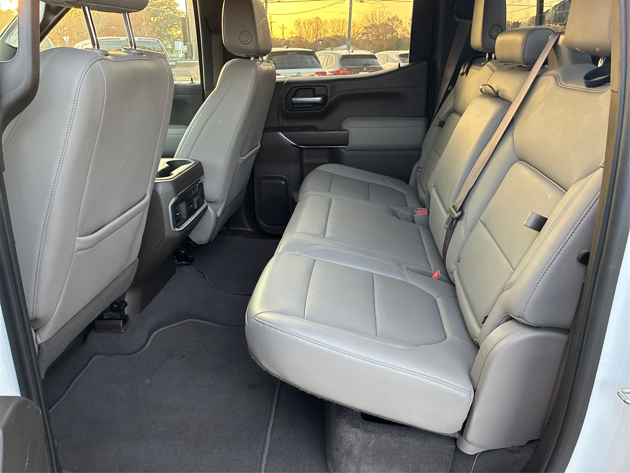 GMC Sierra 1500 SLT Crew Cab Short Box 4WD 2021