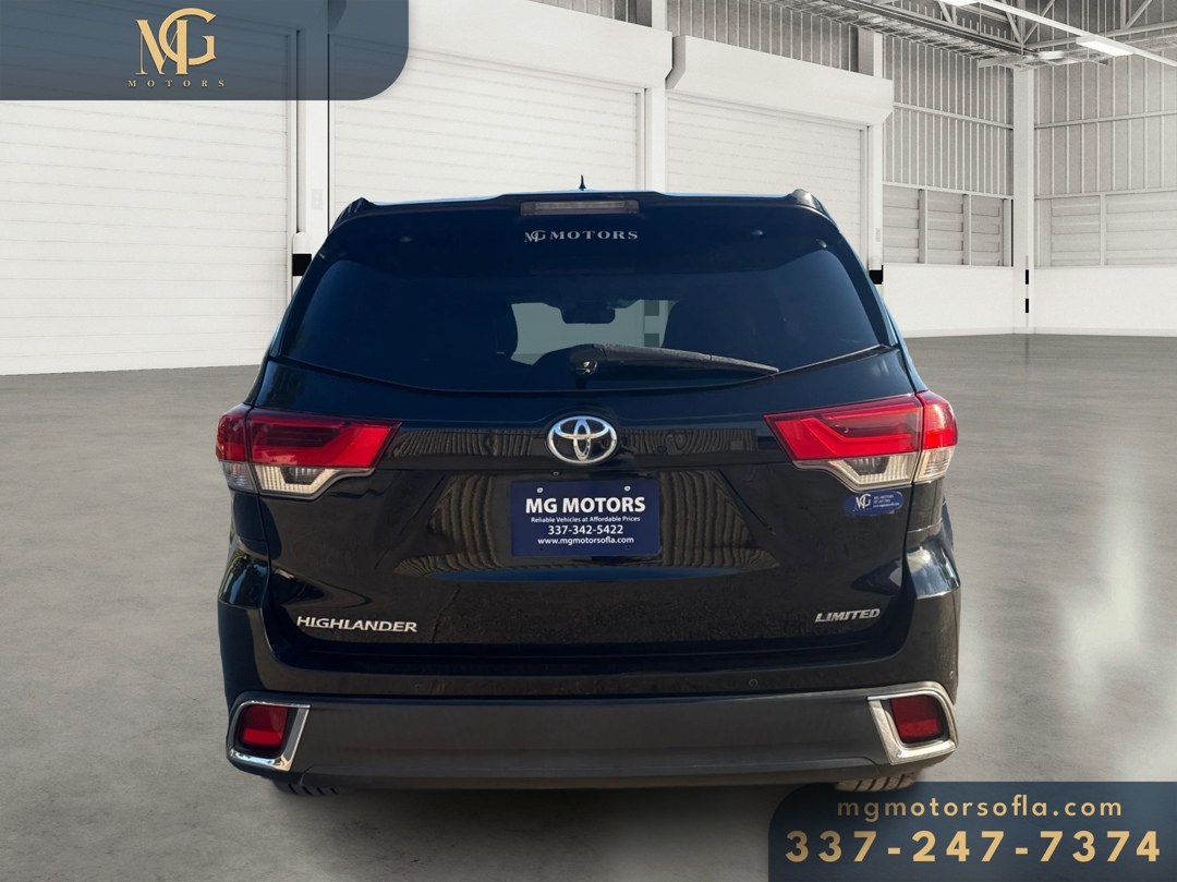Toyota Highlander Limited FWD V6 2019