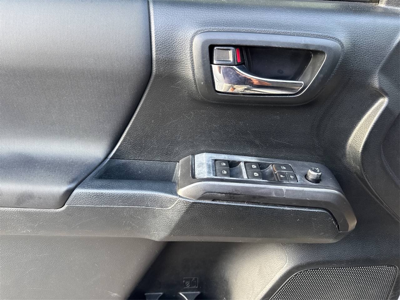 Toyota Tacoma TRD Sport Double Cab 2WD 2017