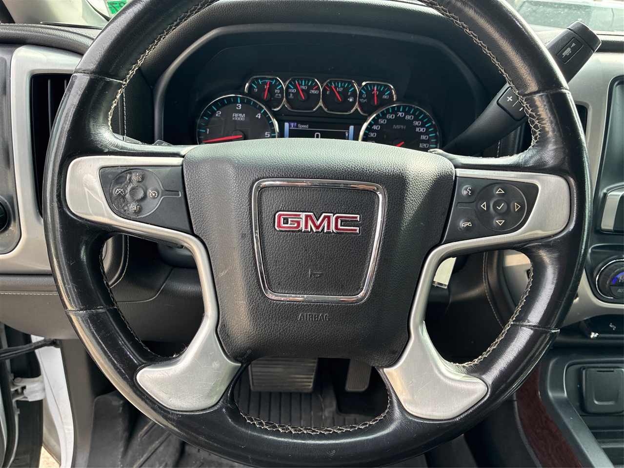 GMC Sierra 1500 SLT Crew Cab Short Box 4WD 2018