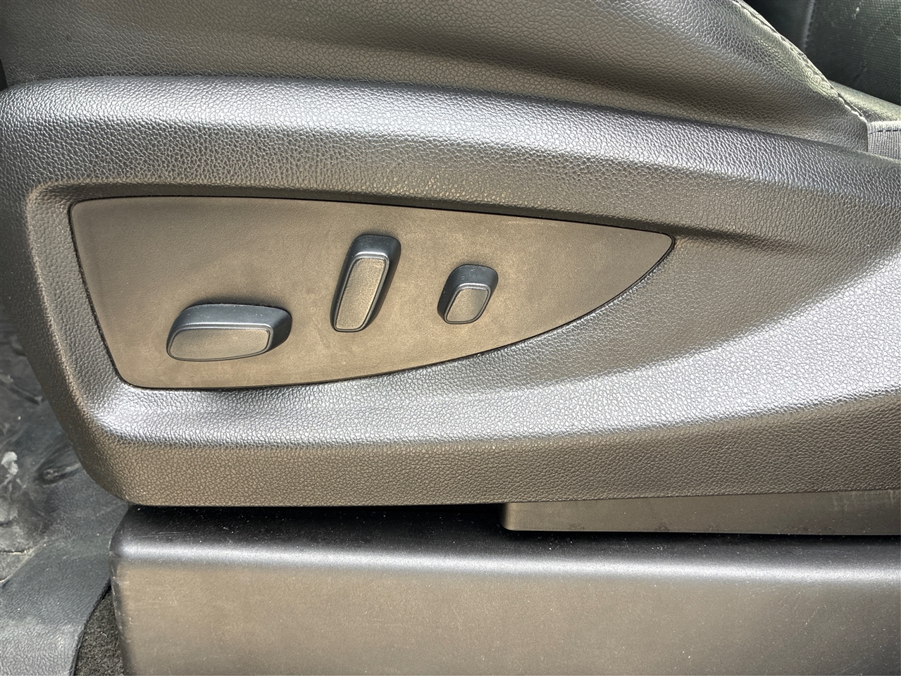 GMC Sierra 1500 SLT Crew Cab Short Box 4WD 2018