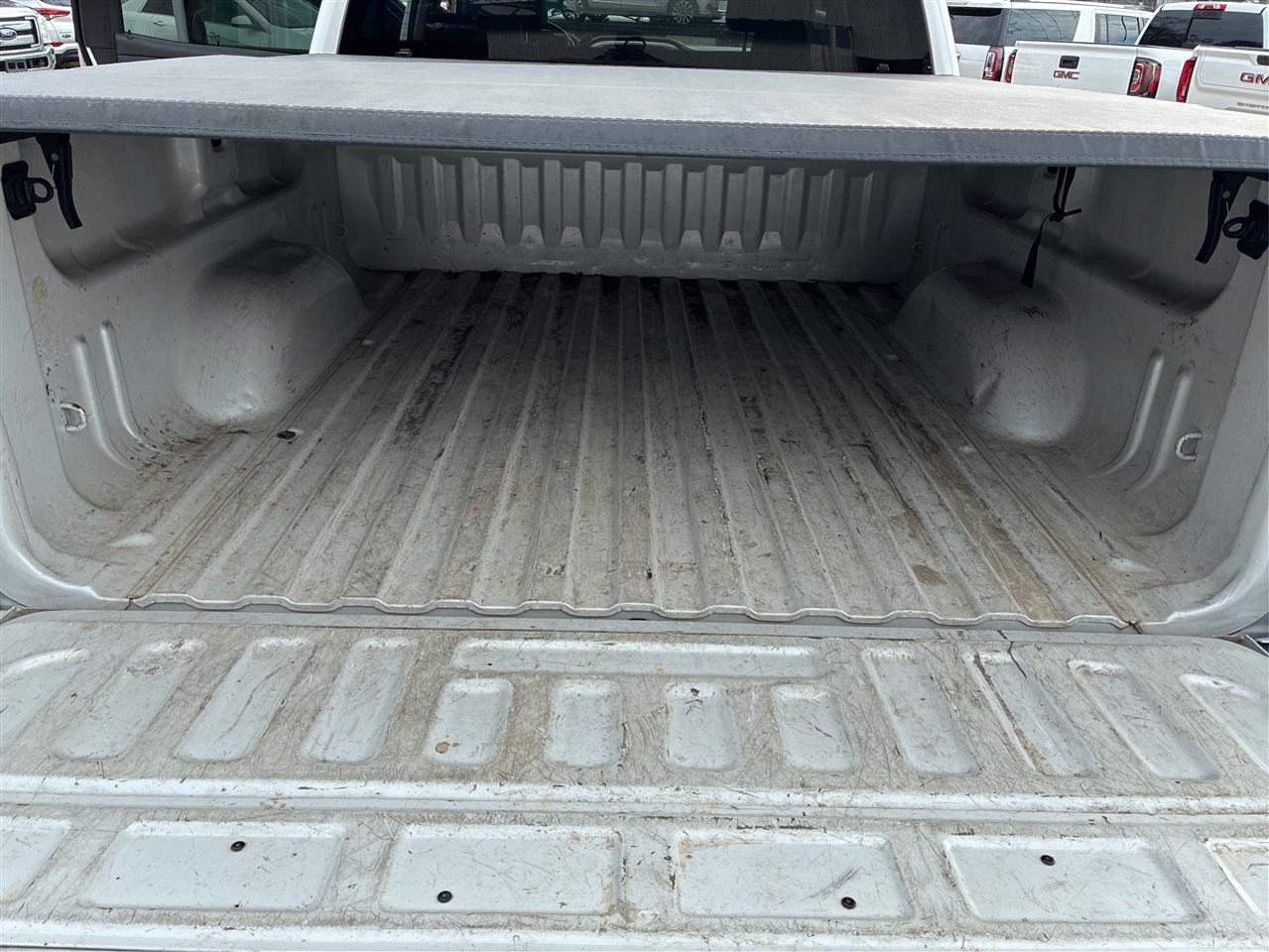 GMC Sierra 1500 SLT Crew Cab Short Box 4WD 2018