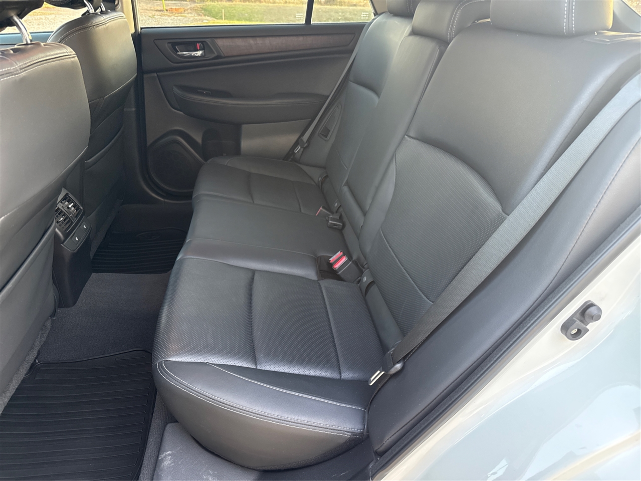 Subaru Outback 2.5i Limited 2017