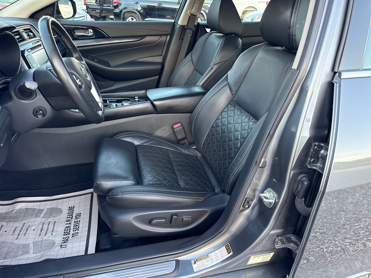 Nissan Maxima Platinum 2020