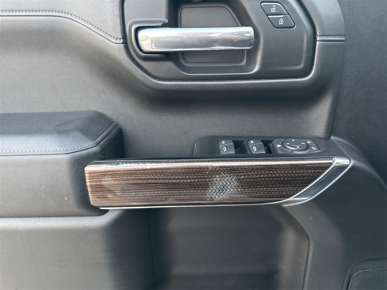 Chevrolet Silverado 1500 LT Trail Boss Crew Cab 4WD 2019