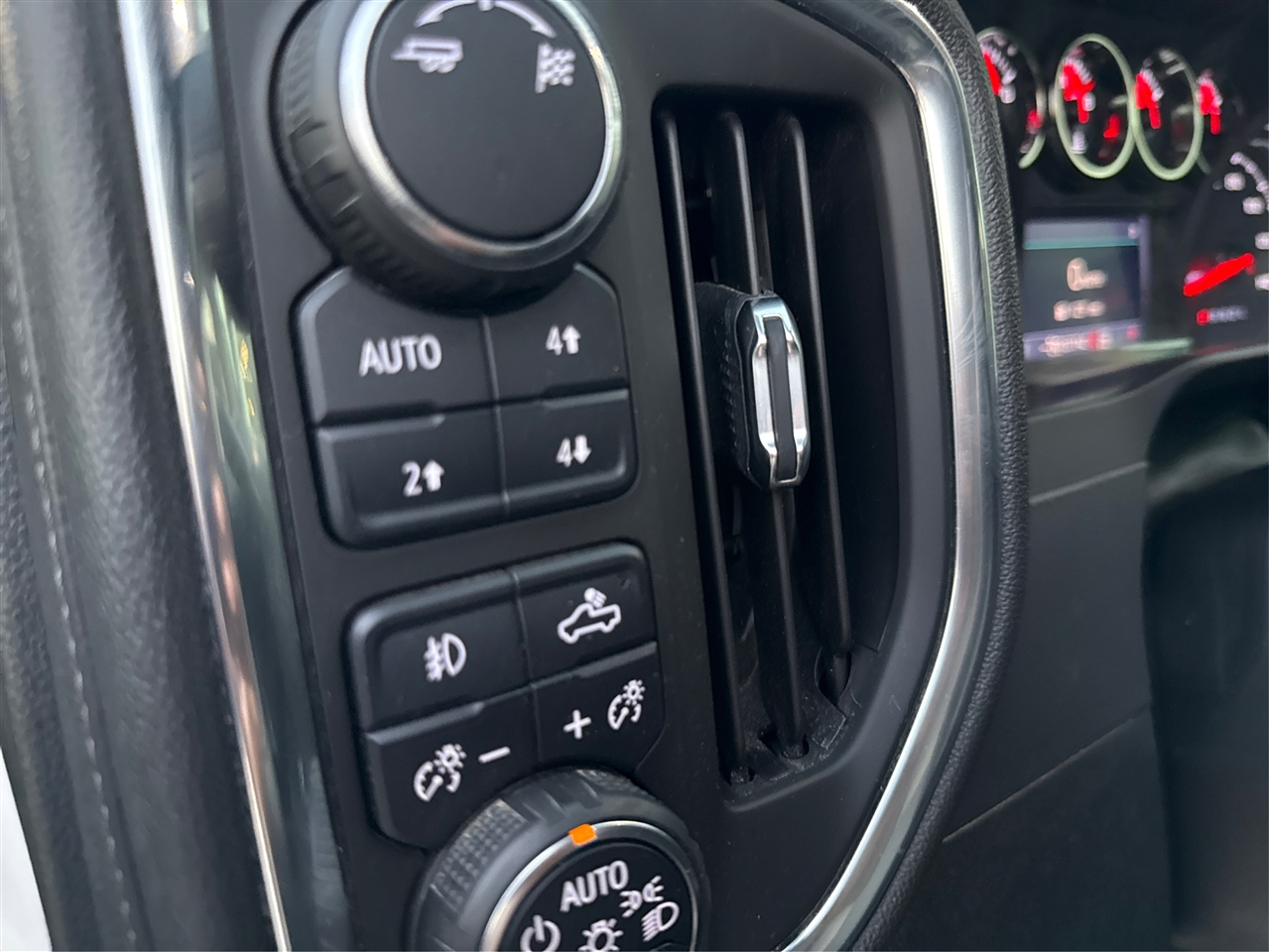 Chevrolet Silverado 1500 LT Trail Boss Crew Cab 4WD 2019