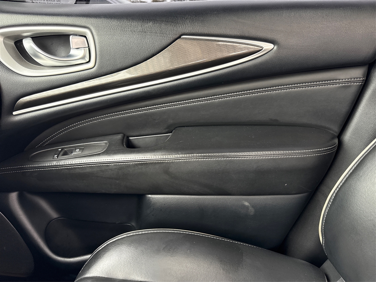 Infiniti QX60 PURE 2019