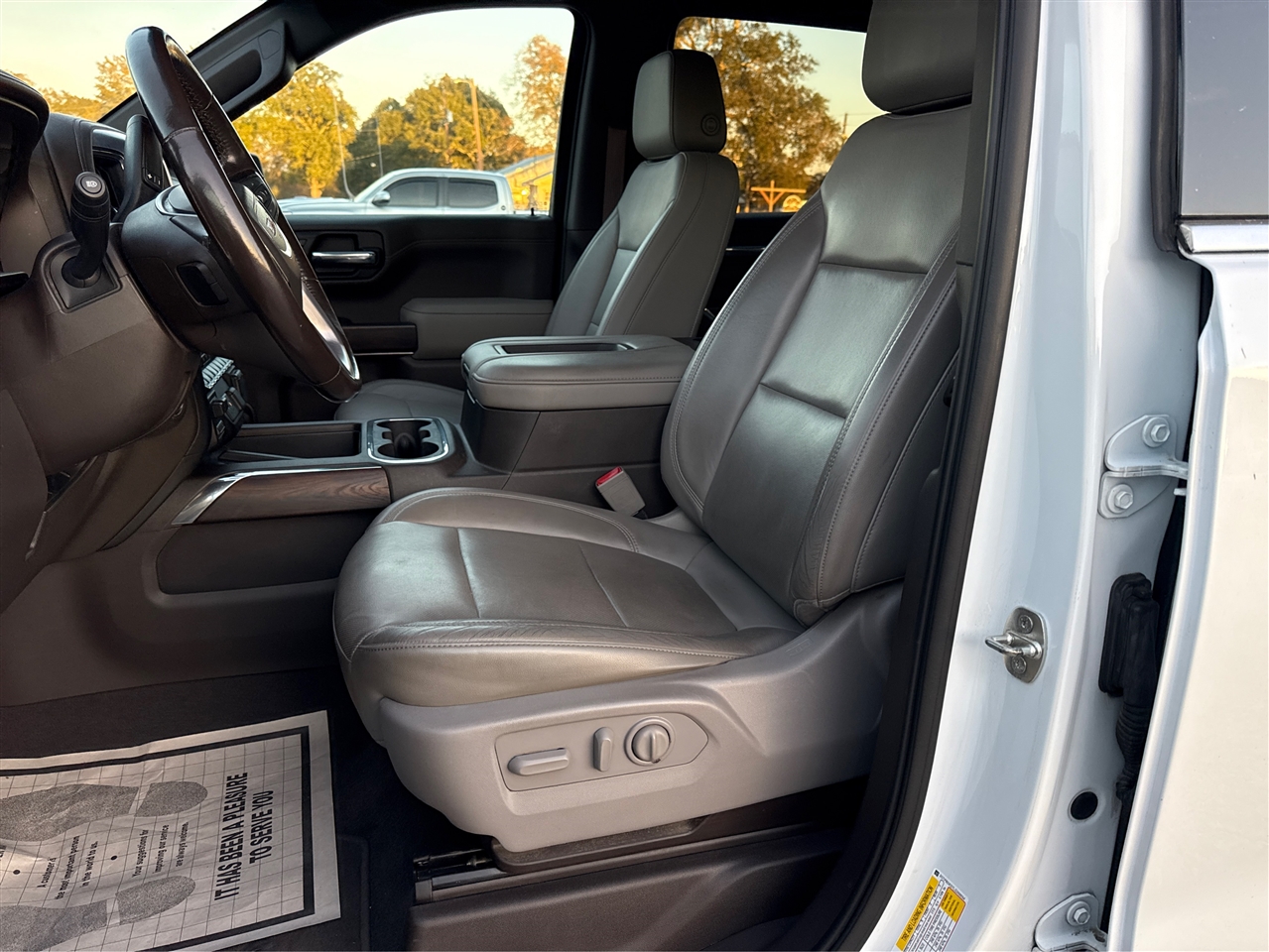 GMC Sierra 1500 SLT Crew Cab Short Box 2WD 2020