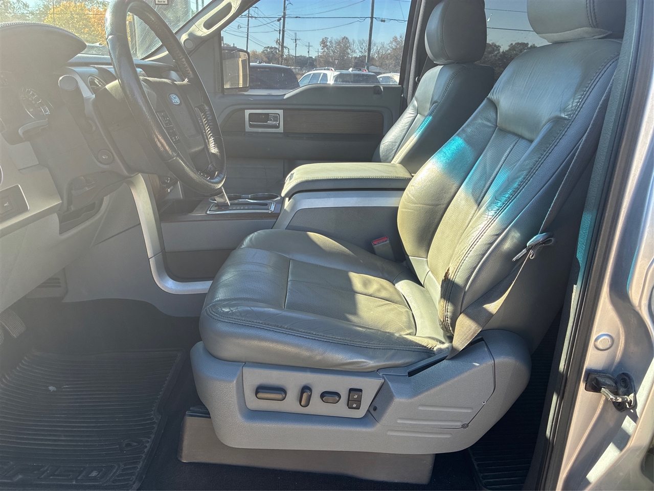 Ford F-150 Lariat SuperCrew 5.5-ft. Bed 4WD 2013