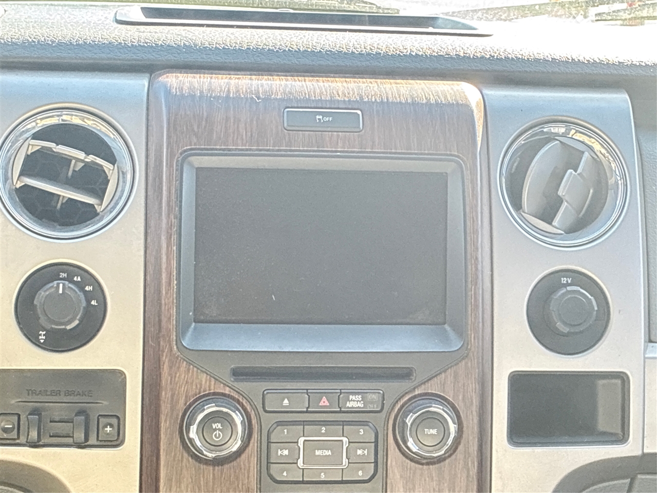 Ford F-150 Lariat SuperCrew 5.5-ft. Bed 4WD 2013