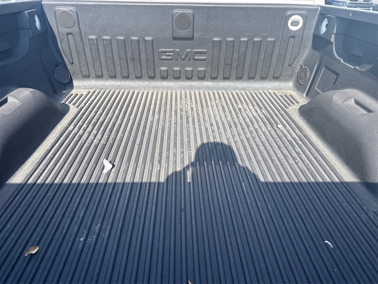 GMC Sierra 1500 SLE Crew Cab 2WD 2017